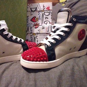 Christian louboutin shoe